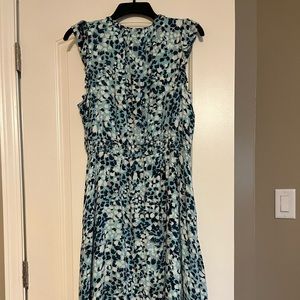 LOFT Petite Turquoise Dress with floral pattern Large Petite